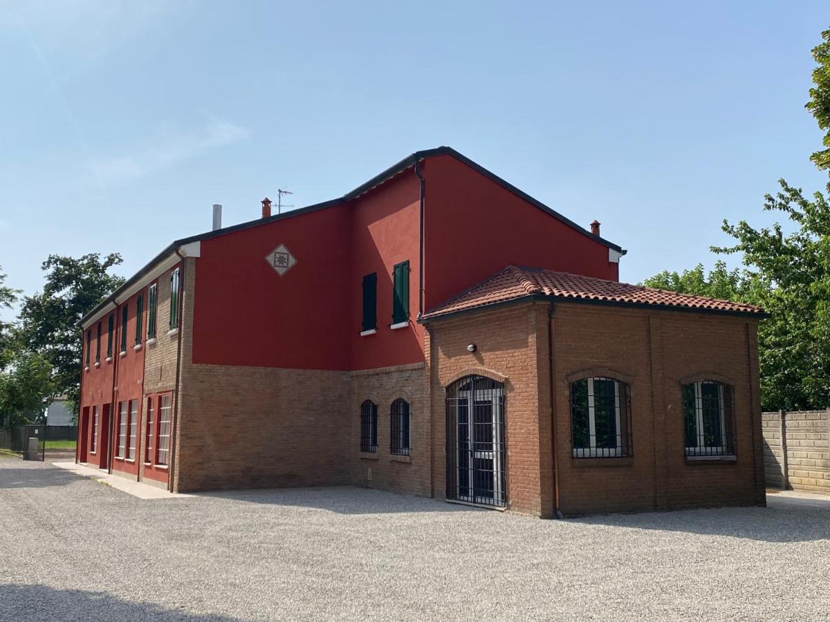 Ca Rossa Hotel Bondeno Exterior photo